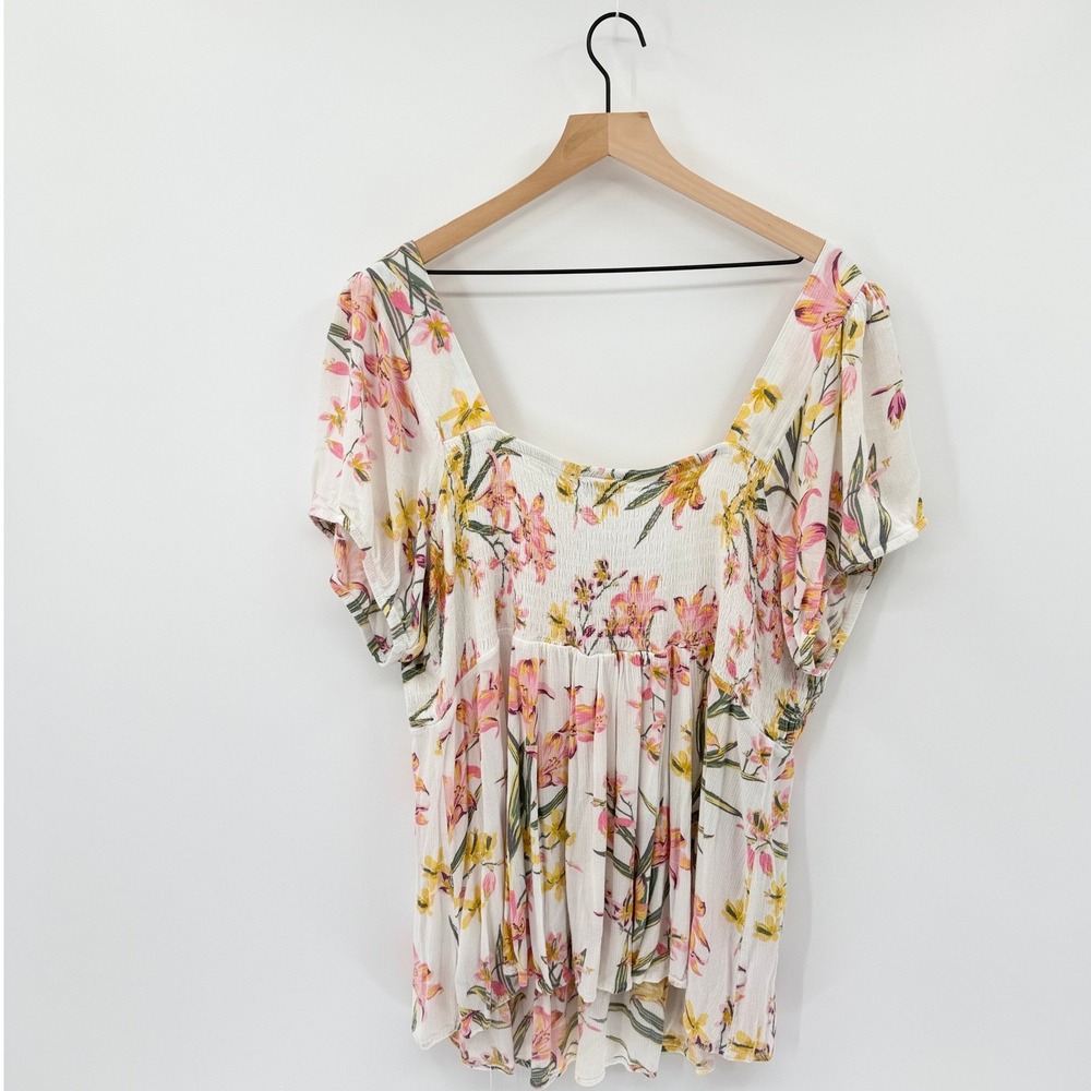Torrid Plus Size Romantic Floral Babydoll Smocked Cottagecore Blouse Size 4X EUC - Picture 6 of 6
